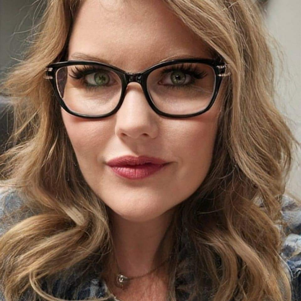 Meet your Posher, Kristina
